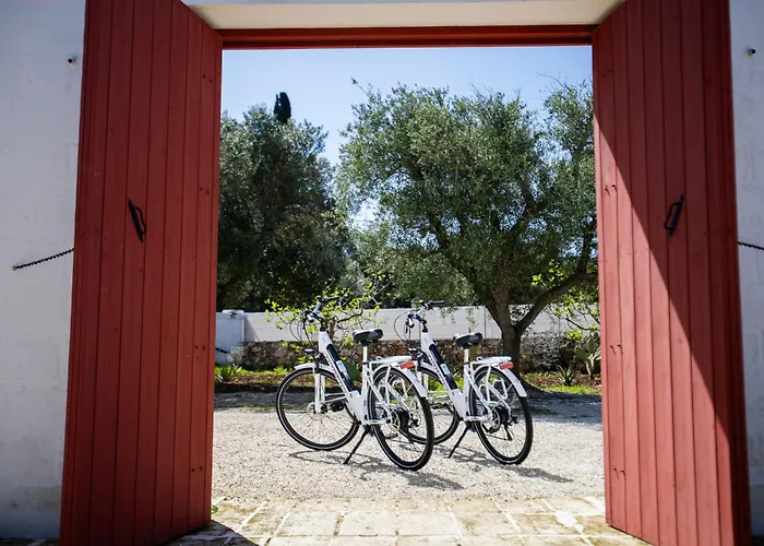 Tenuta Amostuni-Country House